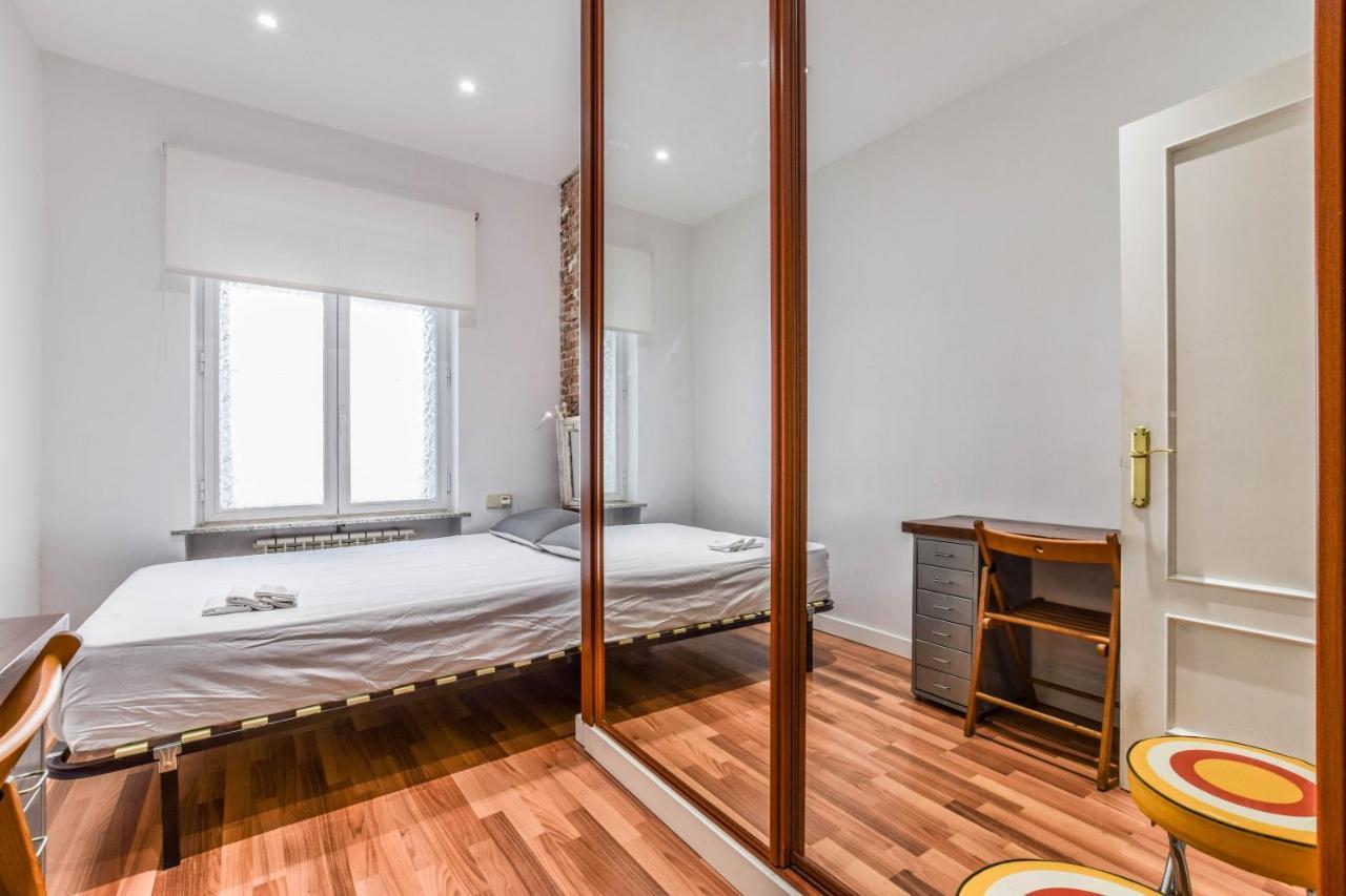 Ferienwohnung Apartamento Plaza De Lavpies Madrid Exterior foto
